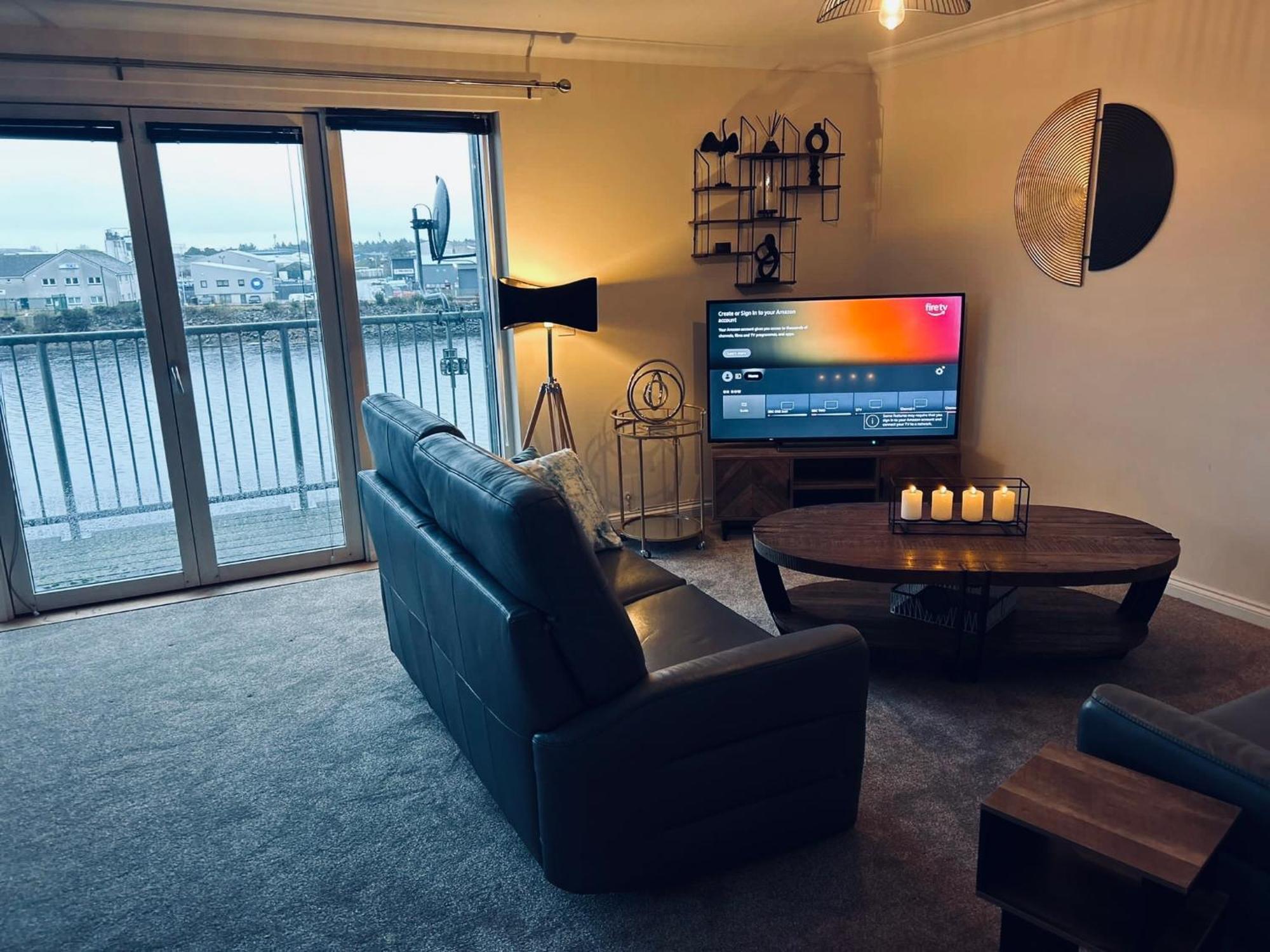 Central Cosy Riverview Apartment 2 Bed, 2 Bath, Free Parking / Wifi Инвернесс Экстерьер фото